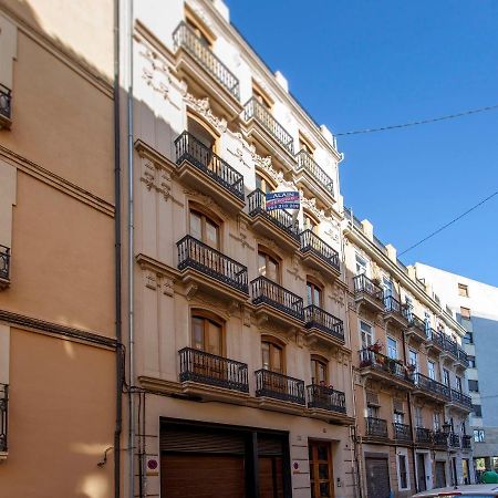 Luxurious & Alluring Home In Historic Town Valencia Exterior foto