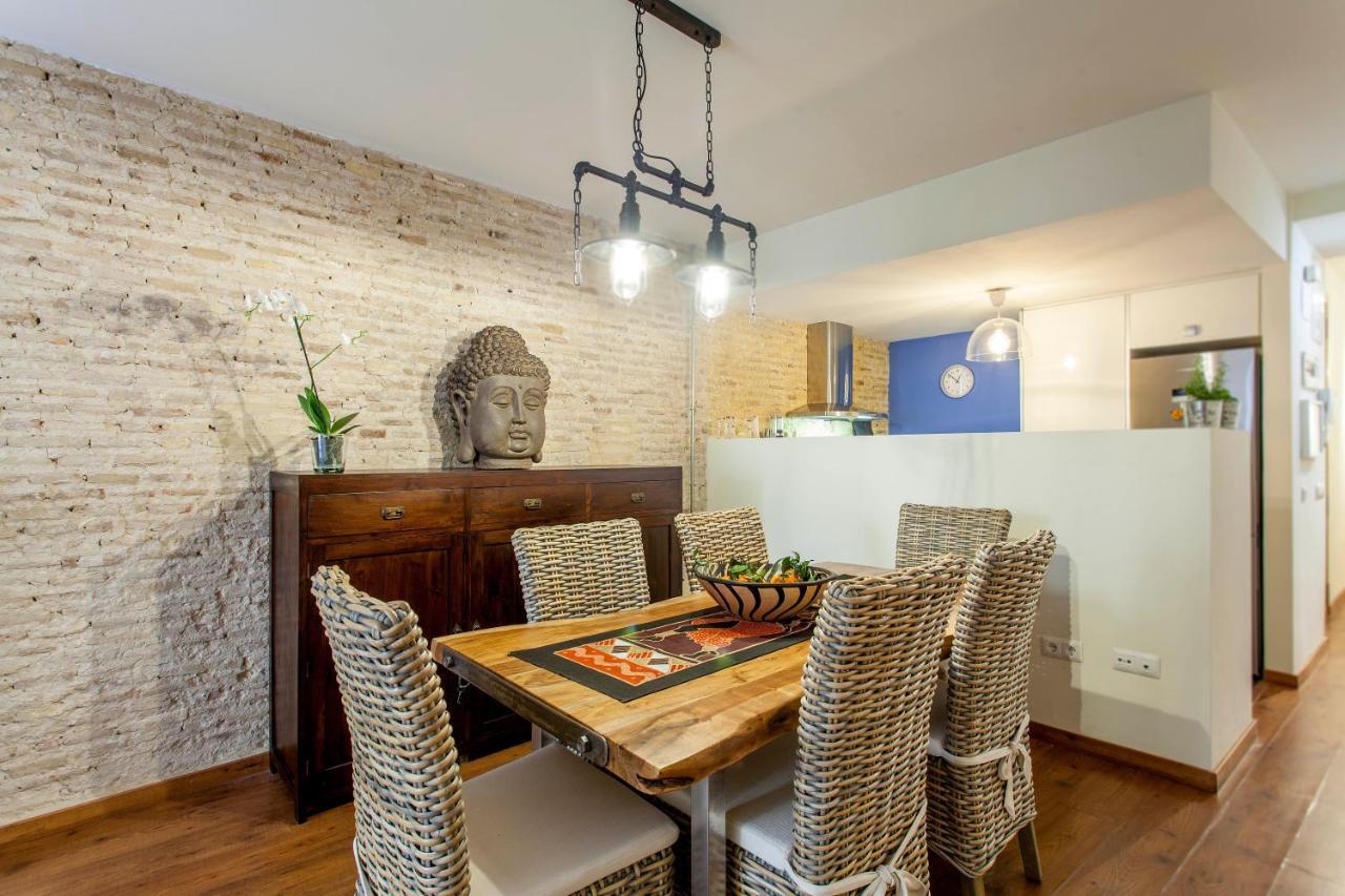 Luxurious & Alluring Home In Historic Town Valencia Exterior foto