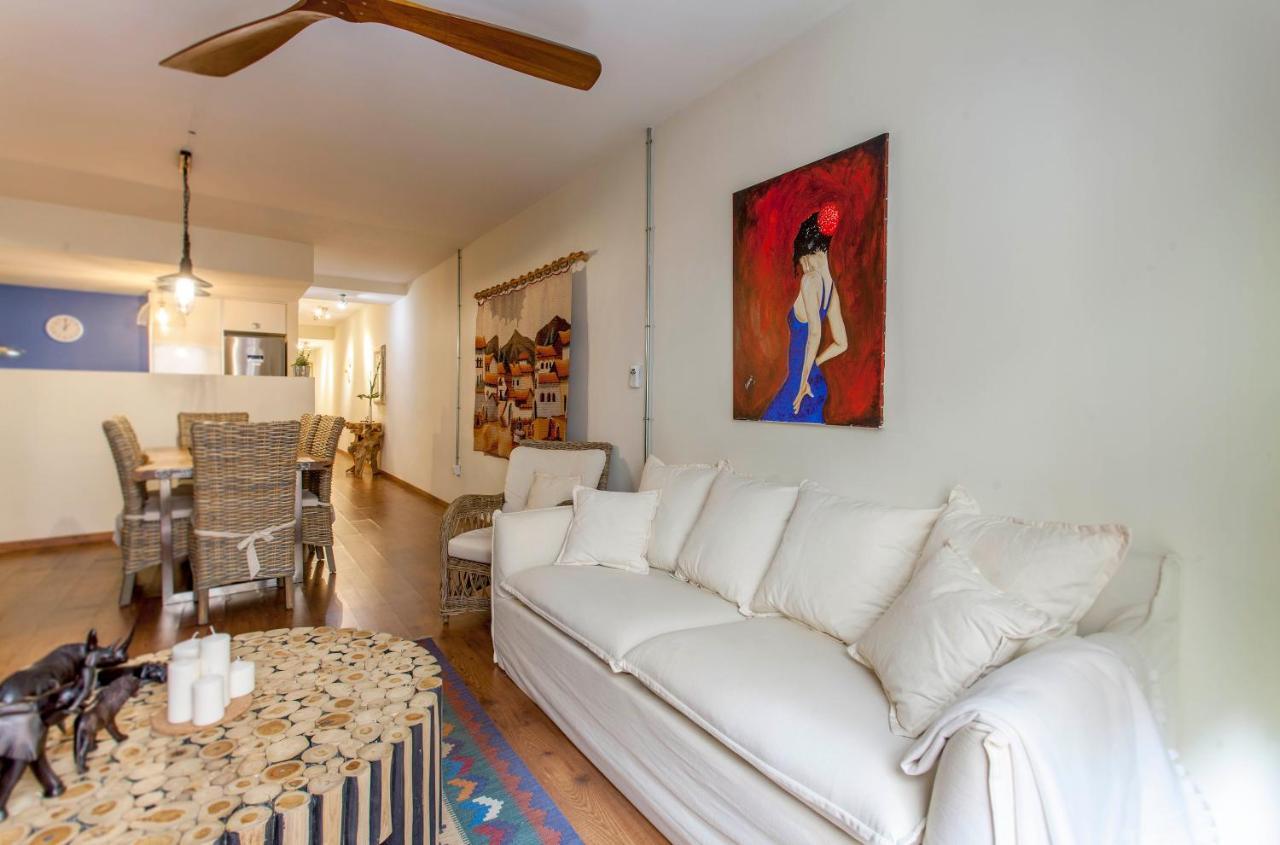 Luxurious & Alluring Home In Historic Town Valencia Exterior foto
